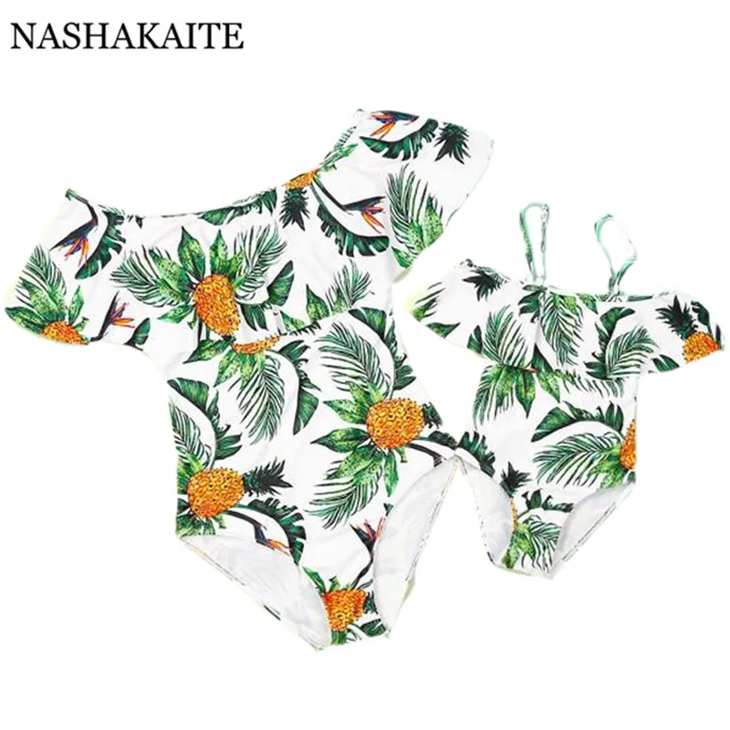 NASHAKAITE/семейные летние пляжные купальники с принтом ананаса; пляжная одежда для мамы и меня; купальный костюм; плавки для мужчин и мальчиков