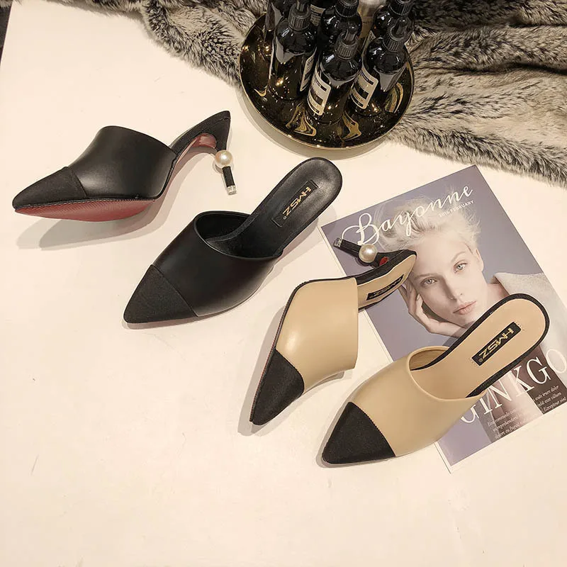 На каблуке средней высоты Женские туфли на плоской подошве с острым носком и
