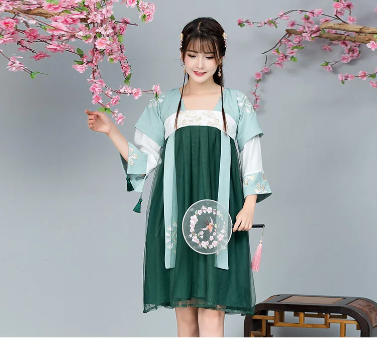

Ancient China Ruqun hanfu Dress Straight collar Cantonese embroidered jacket + Skirt high waist Top + half skirt Hanfu suits set
