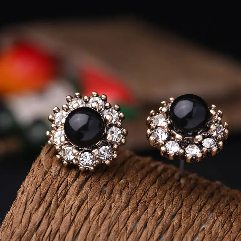 Оптовая цена новейшая Классическая серьга в форме цветка черные серьги из смолы