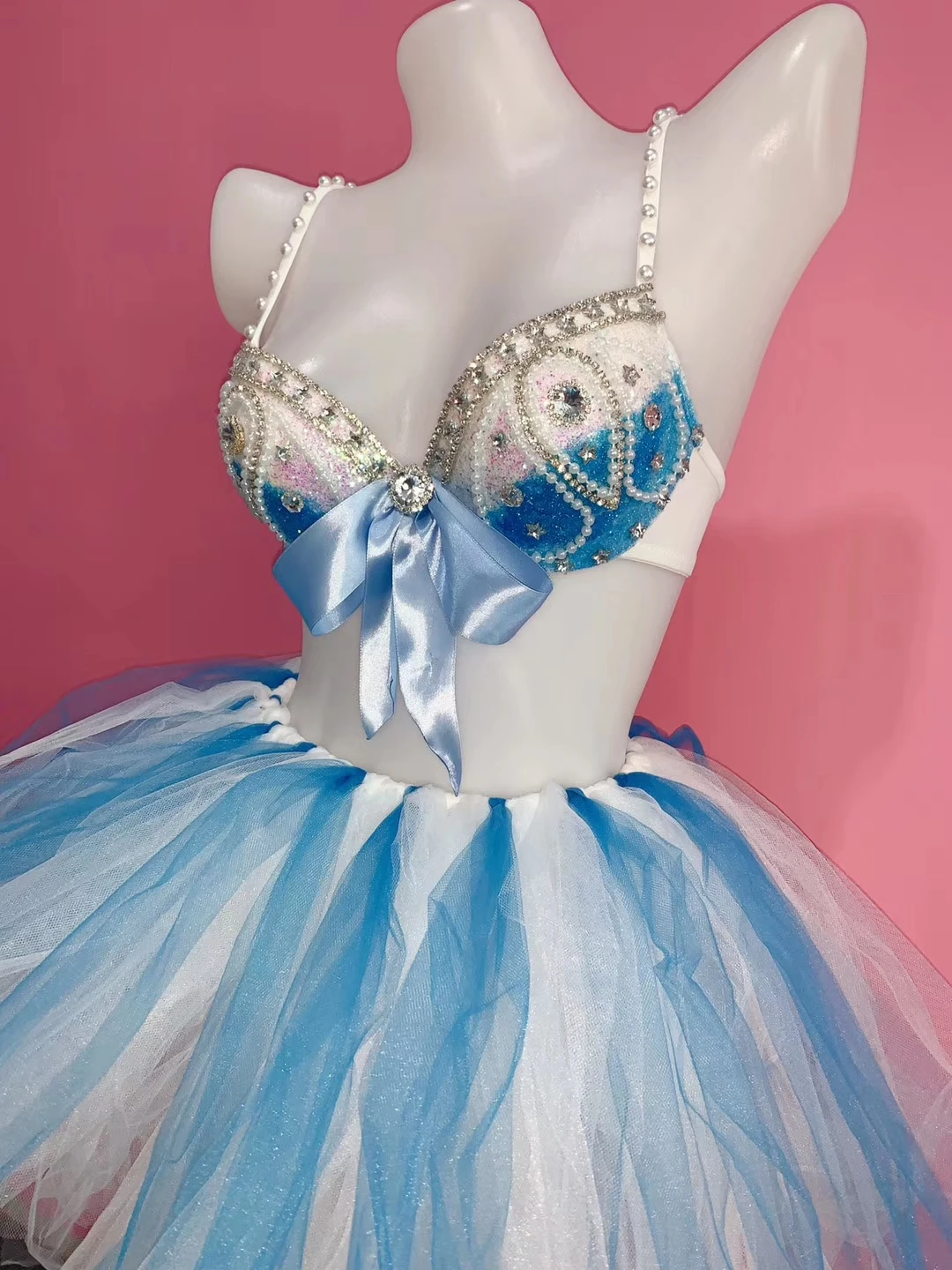 Женское блестящее мини платье с жемчужинами 2 предмета| |