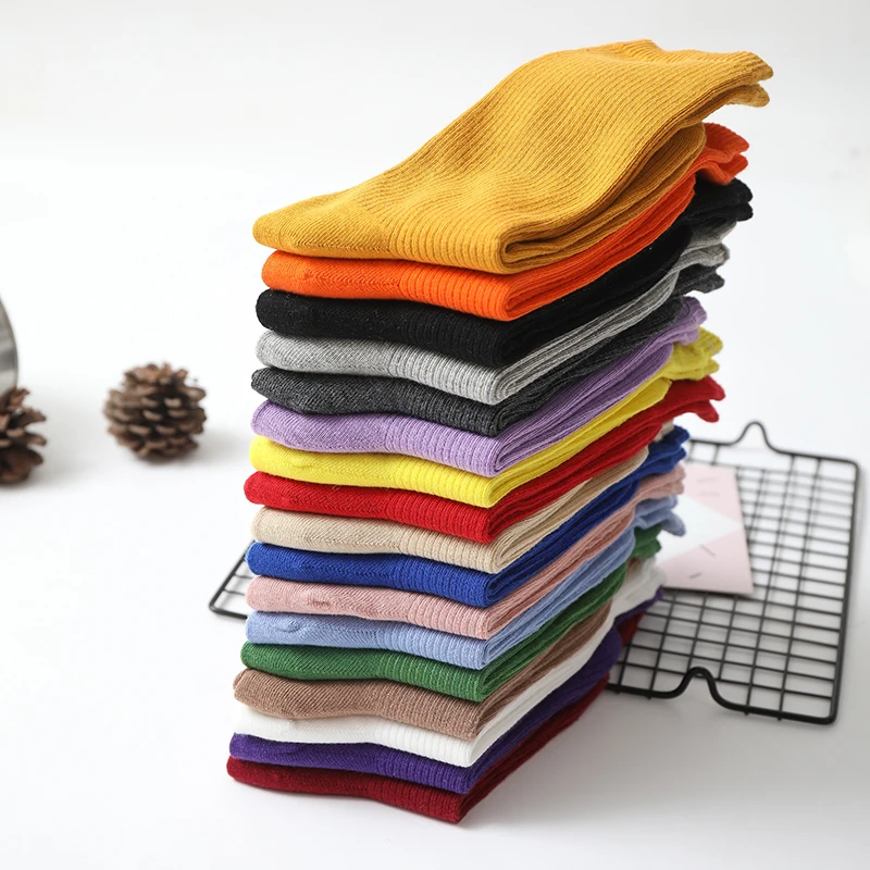 Стильные длинные высокие носки Цветные Разноцветные яркие эластичные зимние