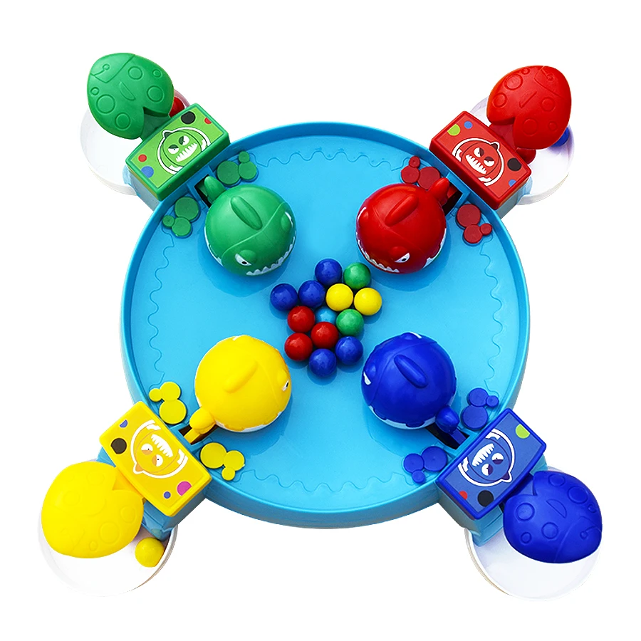 Игра голодная Пиранья кормит голодную пиранью прежде чем другие пираньи съедают