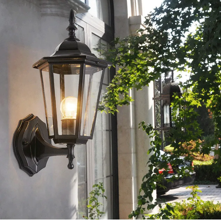 Европейский водонепроницаемый ретро настенный светильник для внутреннего двора