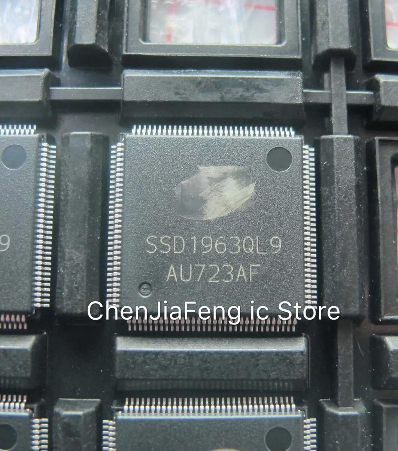 

5PCS~10PCS/LOT SSD1963QL9 QFP New original