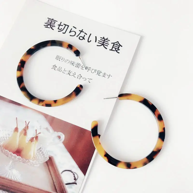 Черепаховая Смола коричневый полукруг серьги с большими уксусной кислоты