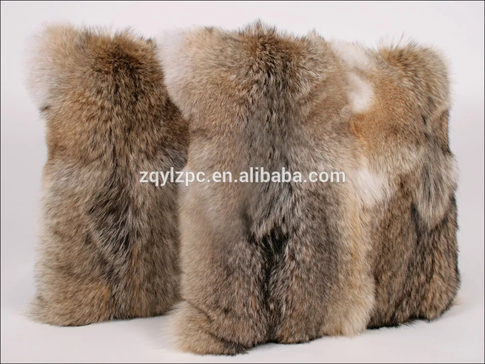 

Двухсторонняя декоративная подушка для дивана из натурального меха Койота ручной работы