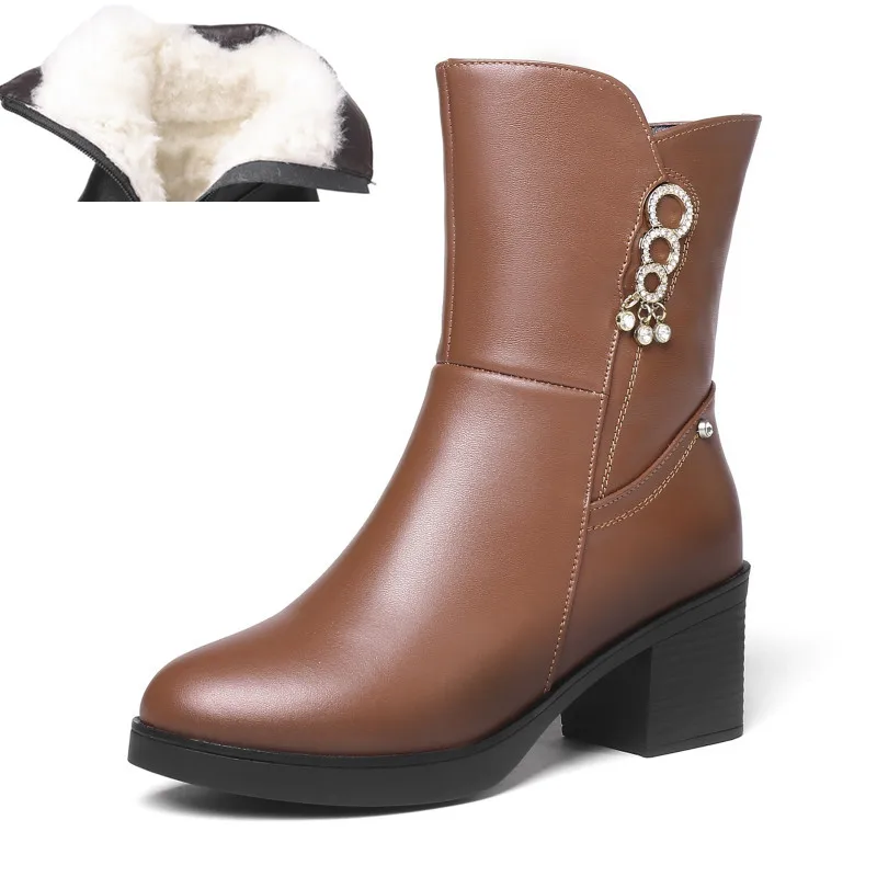 brown wool AIYUQI; женские зимние ботинки; Сезон Зима; Новинка года; natura; женские ботинки из натуральной кожи; большие размеры 42-43; толстая шерсть; блестящие женские модельные туфли - Цвет: brown wool