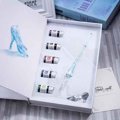 light blue Красота Золушка Кристалл Стекло dip Ручка с чернилами и ручка стойки, Подарочная коробка, подарок на день рождения - Цвет: light blue