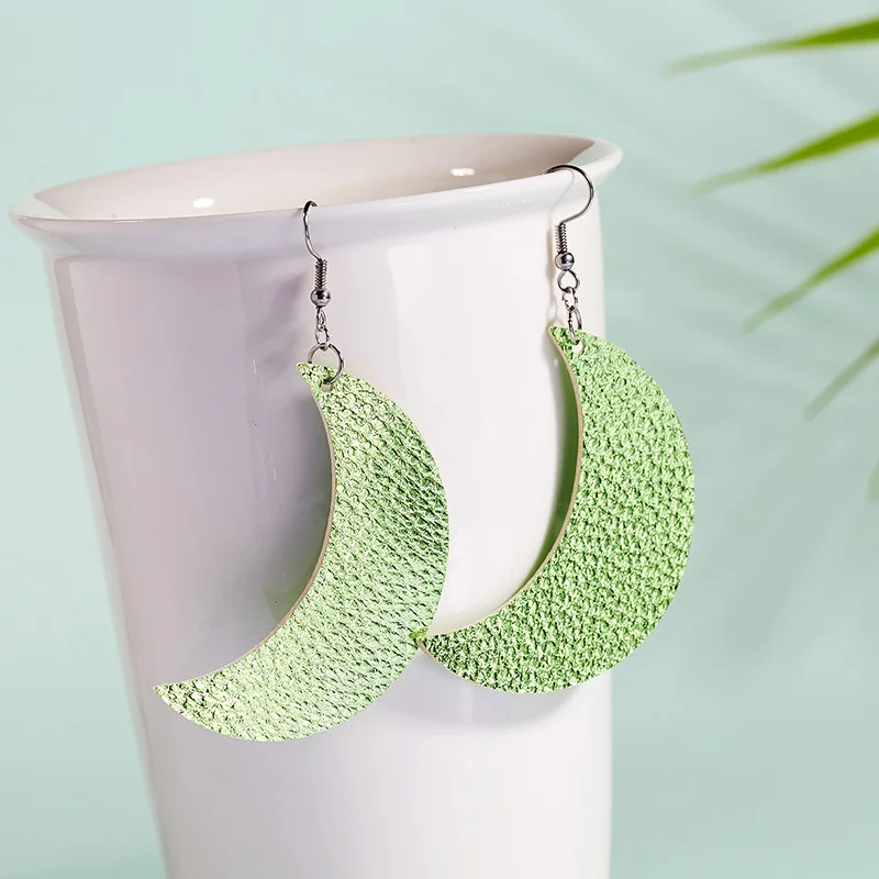 green Женские бейсбольные серьги из искусственной кожи для спорта, баскетбола, футбола, флага Луны, длинные в форме слезы, пирсинг, ювелирные изделия - Окраска металла: green
