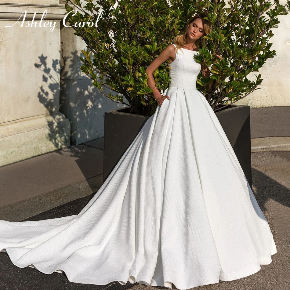 Ashley Carol Graceful Scoop Satin Sexy Backless Wedding Dress Vintage Court Train Simple Wedding Gowns Vestido De Novia