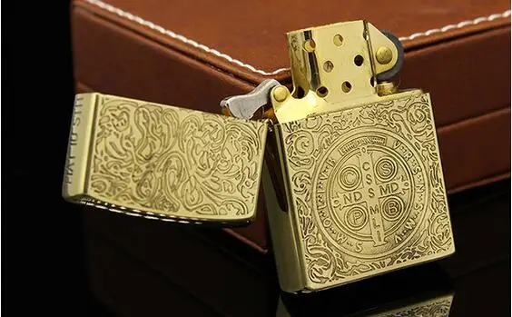 Оригинальный металлической меди травления Константин керосиновая Зажигалка
