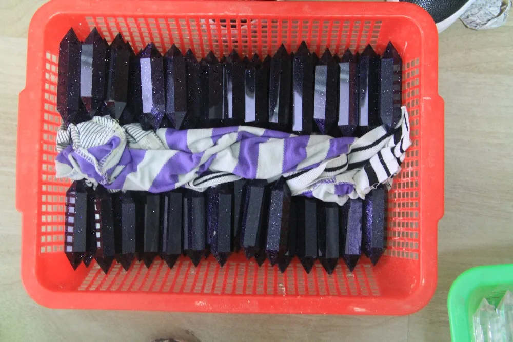 

1 kg of natural blue sandstone SPAR Quartz crystal wand to heal