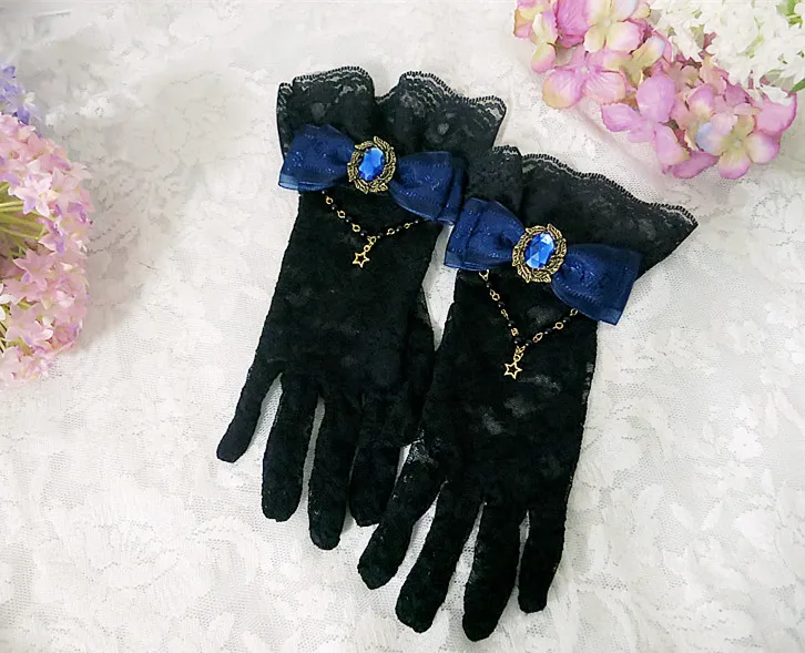A pair gloves Оригинальные готические шелковые перчатки Лолиты в стиле Лолиты с бантиком, украшенные цветами из мертвых цветов цвета красного вина - Color: A pair gloves