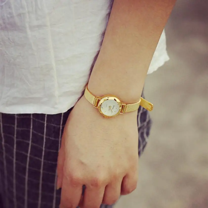 

Moment # L04 2018 Women Quartz Analog Wrist Watch Watches