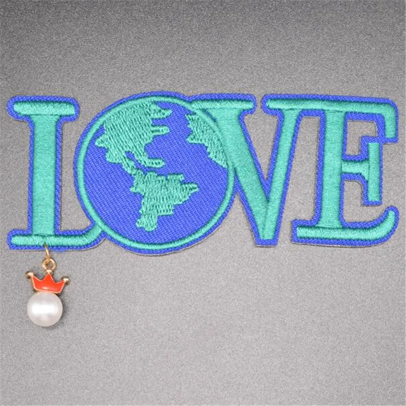 Вышитые железные нашивки для одежды LOVE pearl crown логотип справиться с одеждой