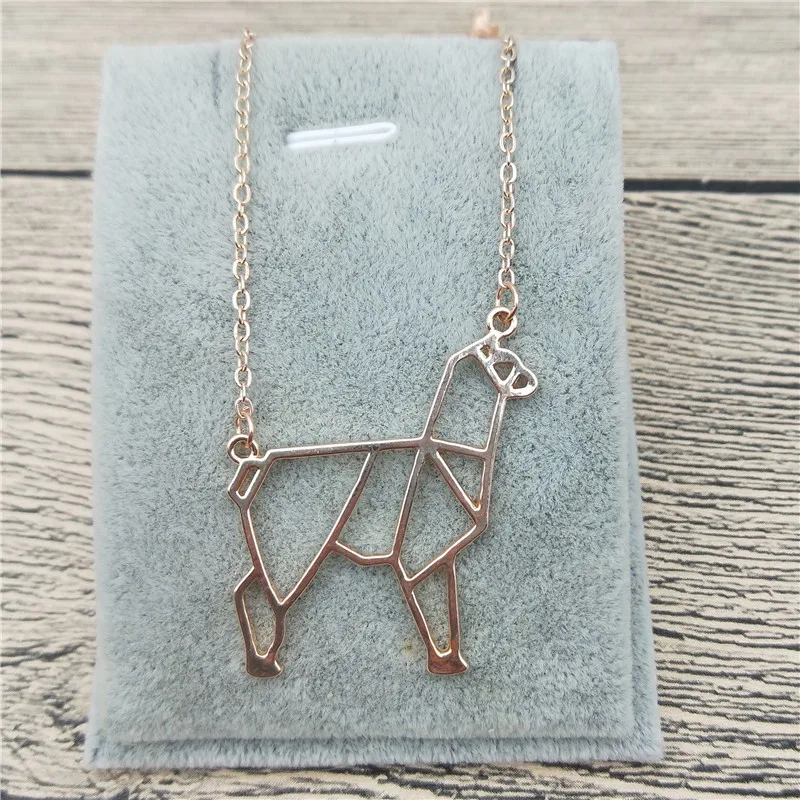 

New Origami Alpaca Necklace Origami Alpaca Charm Female and Male Gift Necklace Fashion Women Jewellery Geometric Jewellery