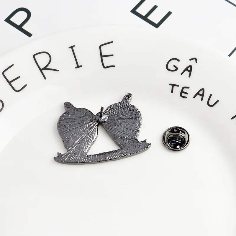 CCD что FORVEVR мультфильм эмали сплав брошь значок Brooche с лацканами Шапки аксессуары