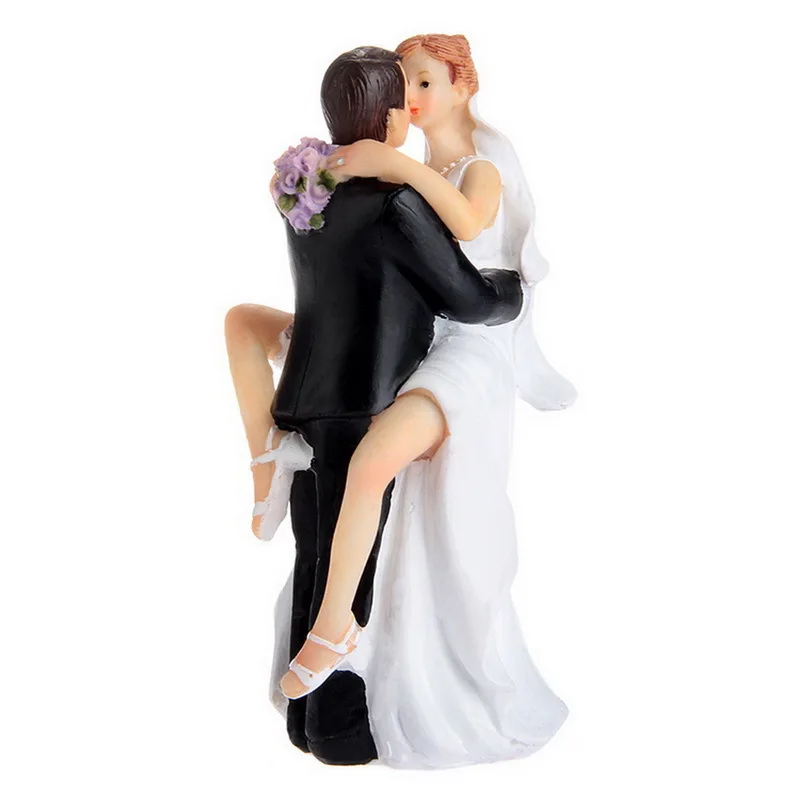 

New Bride and Groom still shopping kissing dancing Funny Figurine Wedding Cake Topper Personalised Event Party Supplies Marriage