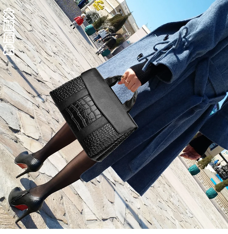 BENVICHED Ladies' pu Crocodile pattern bag new fashion retro Simple atmospher handbag Inclined single shoulder bag c402