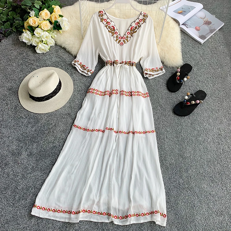 2019 новые модные женские платья богемное этническое вышитое летнее платье с v