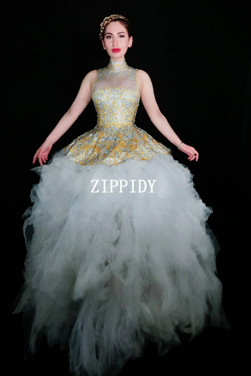 

Sparkly Yellow Rhinestones Dress Big Train Women Birthday Dress Prom Celebrate Nude White Mesh Tail Dresses Evening Outfit