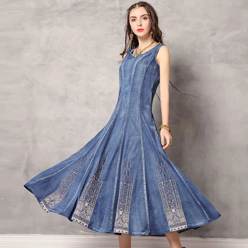 Женское платье туника винтажное плиссированное в стиле бохо с вышивкой и