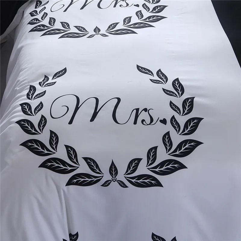 Bonenjoy Mr and Mrs Lover парные постельные принадлежности черный и белый цвет простой