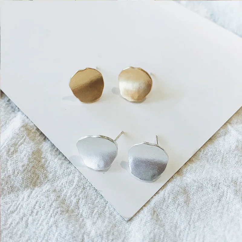 Серьги-гвоздики женские из сплава в стиле ретро |