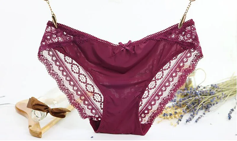wine red New Arrival Women's Sexy Lace Panties Seamless Panty For Female Brand Design Briefs Thong Underwear M L Size UN70027+35 - Цвет: wine red
