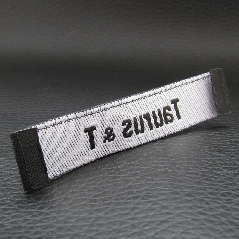 

1000Pcs/lot custom Garment Shirt Jacket clothing Label Hight Quality woven labels