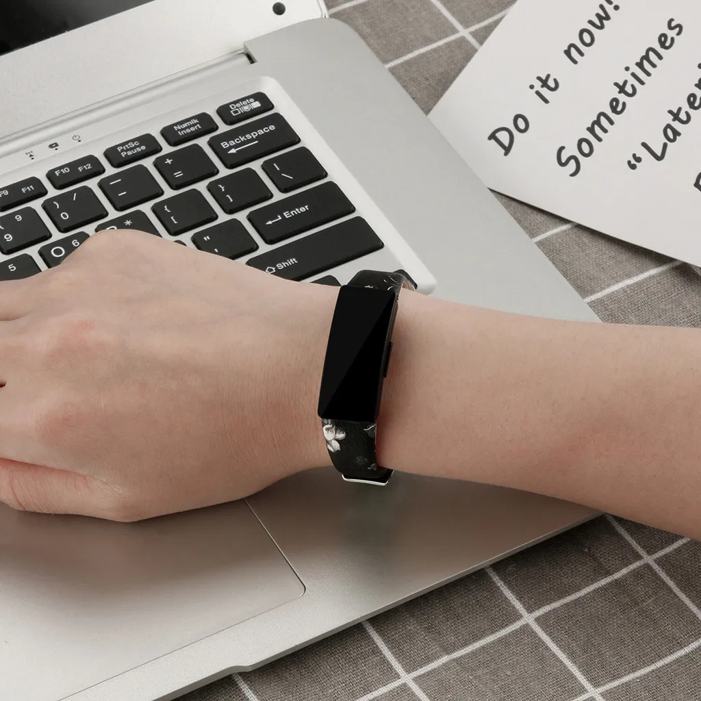 

Replacement Small Leather Band Bracelet Watch Band For Fitbit Inspire/inspire Hr Sport Watch High Quality Sports Watches Adults