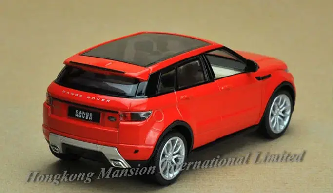 1:32 Масштаб литой металлический сплав роскошная модель автомобиля SUV для Range Rover Evoque Коллекционная модель автомобиля вытяжной звук и светильник