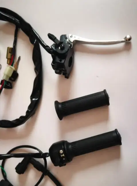 Комплект проводов dax включает в себя электродроссельную заслонку и замок|Рычаги