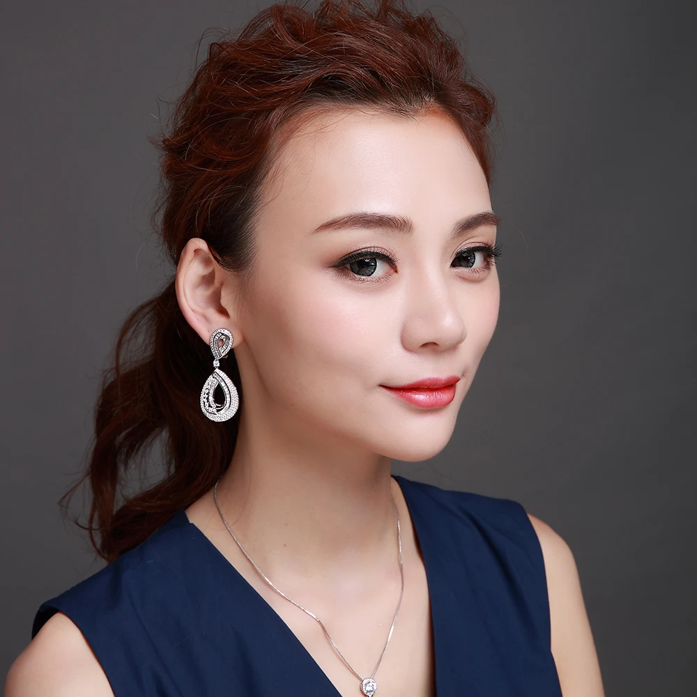 Женские серьги капельки с блестящими кристаллами 5 см|Серьги-подвески| |