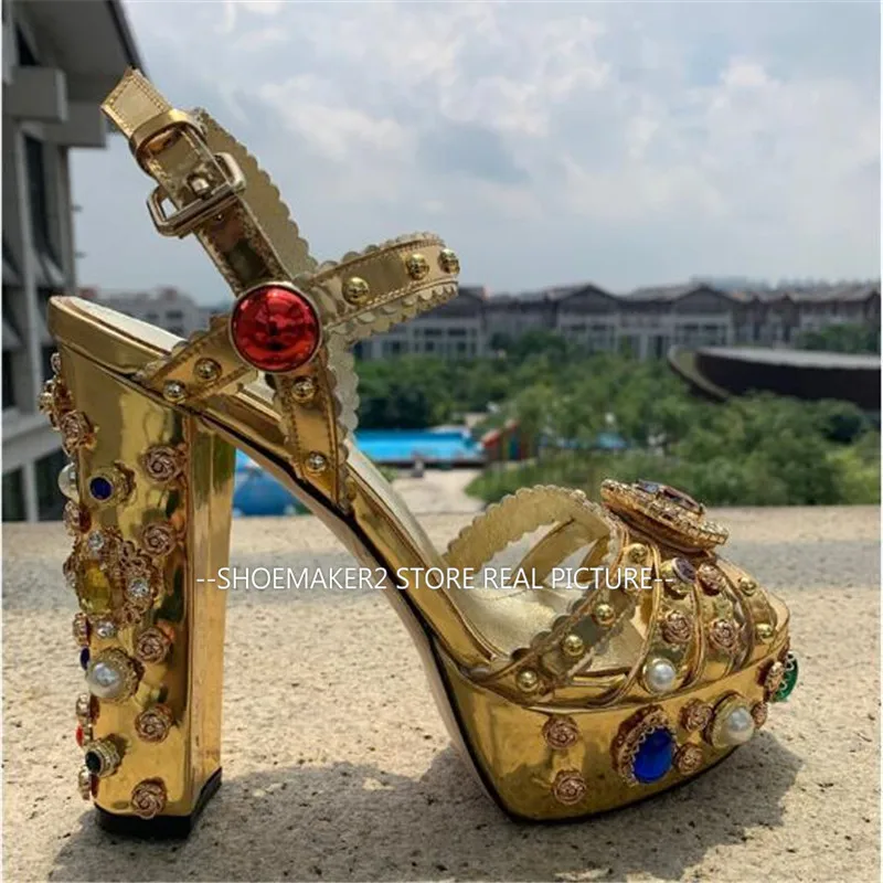 Женские сандалии на платформе со стразами летние из натуральной кожи массивном