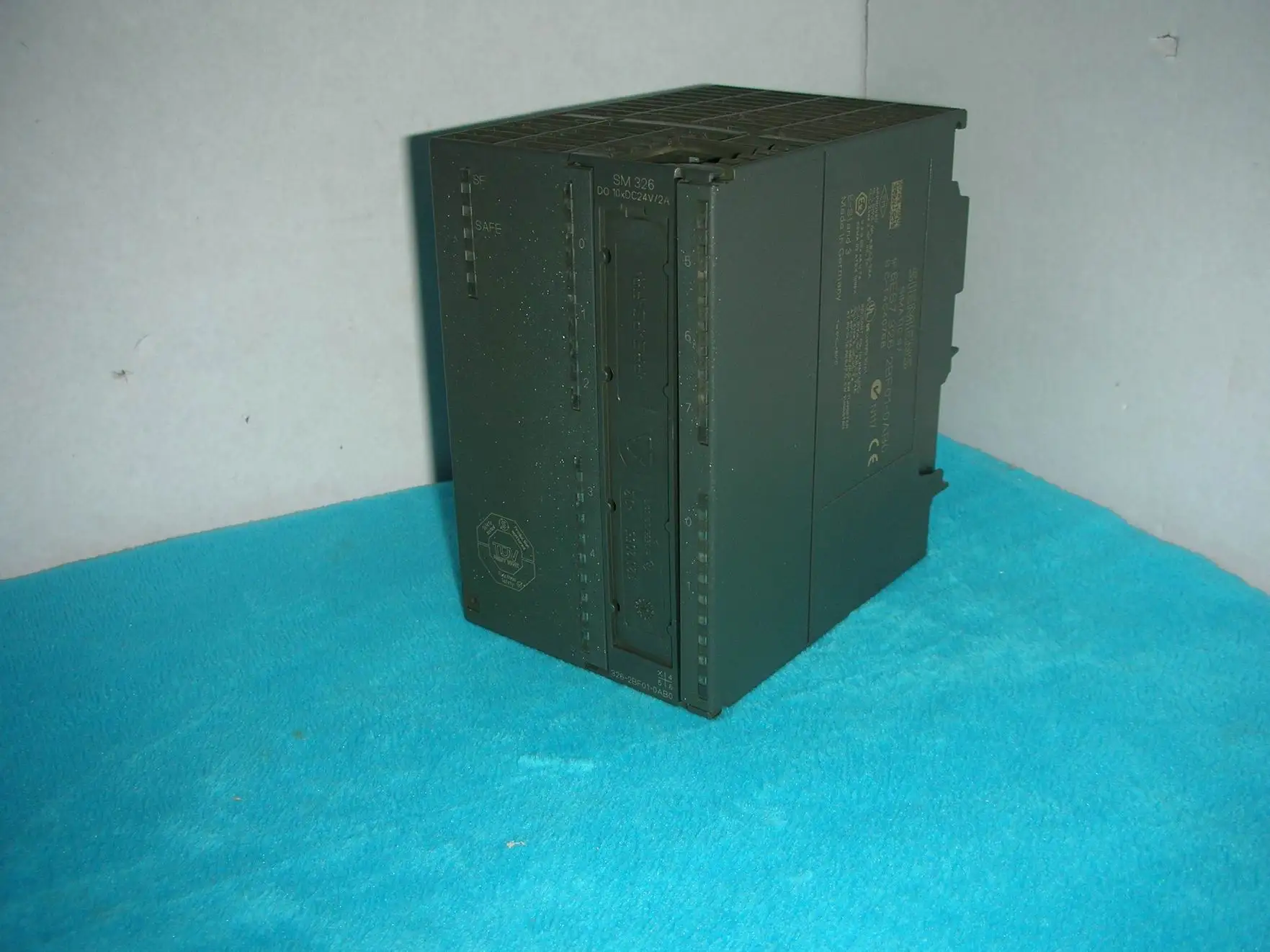 

1 шт.★SIEMENS 6ES7326-2BF01-0AB0