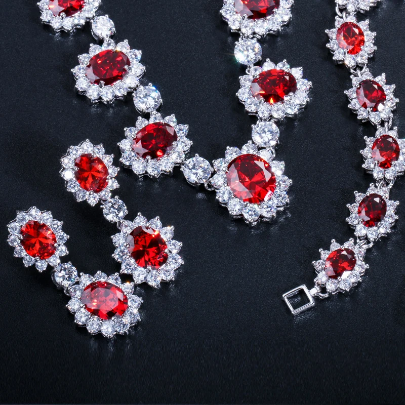 Серьги-подвески ThreeGraces классические с фианитом в виде цветов ожерелье браслеты