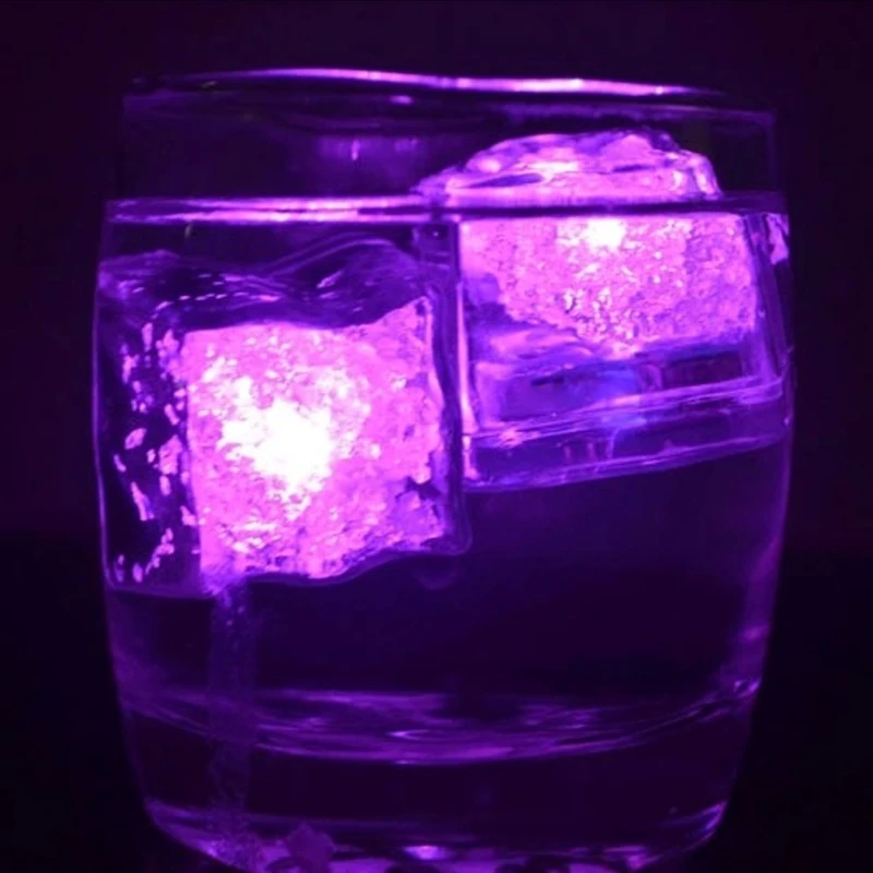 1 шт. Led игрушки Хэллоуин украшения маленький кубик льда игрушка красочные индукции светящийся кубик льда игрушка с водой Inle