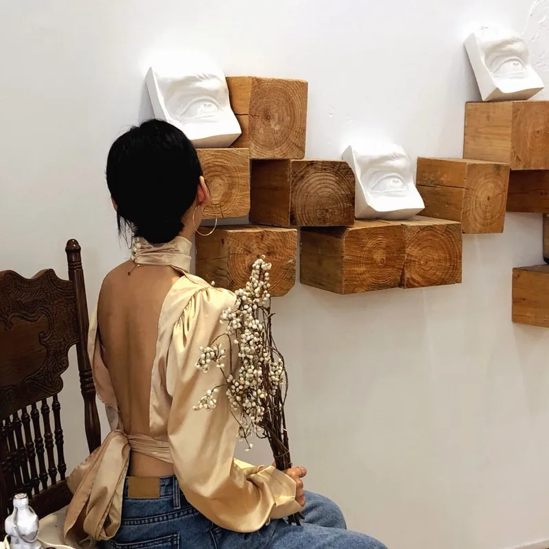 WHITNEY WANG 2019 Spring Autumn Fashion Streetwear Sexy Backless Bow Sashes Satin Blouse Women blusas Office Lady Shirt Tops |
