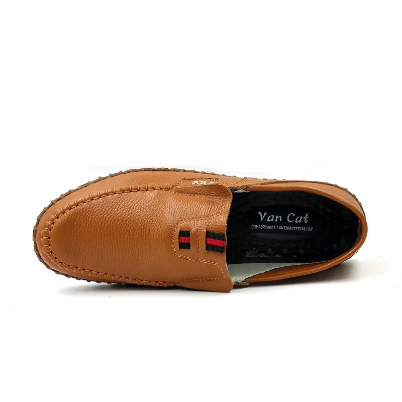 

VANCAT Brand Size 38-47 Fashion Handmade Brand Genuine leather men Flats,Soft leather men Male Moccasins,High Quality Men Shoes