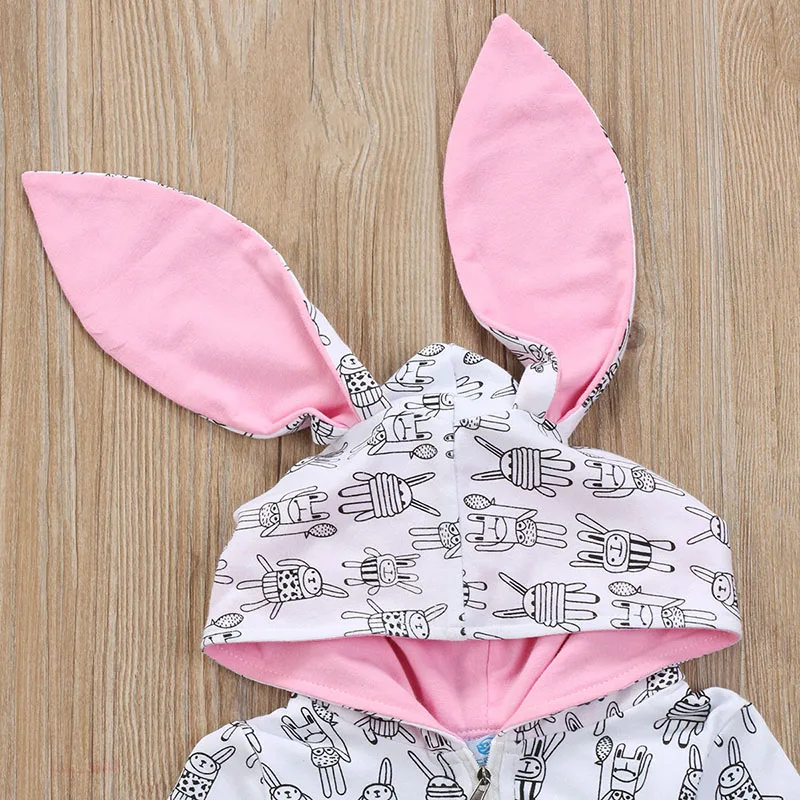 Милый комбинезон с капюшоном и объемными ушками для новорожденных хлопковый на