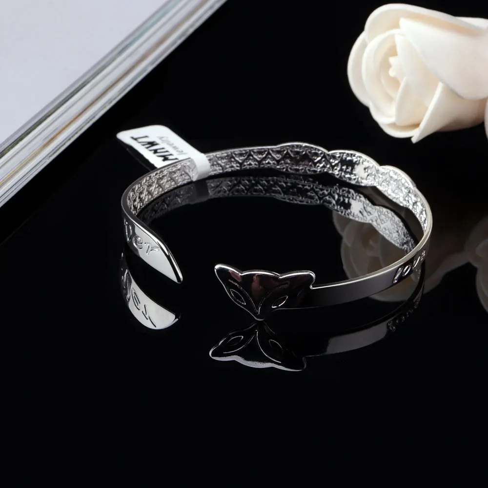 MNWT Fashion Cuff Bracelet Bangles For Women Vintage Fox Pattern Stainless Steel Lady Jewelry Bracelets Best Gift | Украшения и