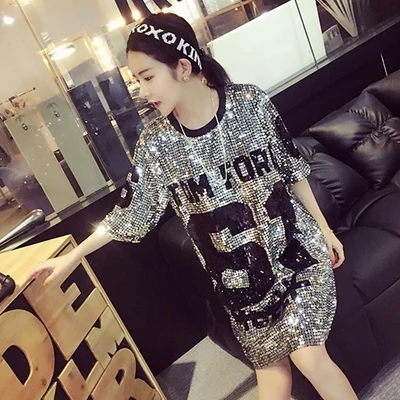 Женская свободная футболка с буквенным принтом черная и белая для отдыха одежда