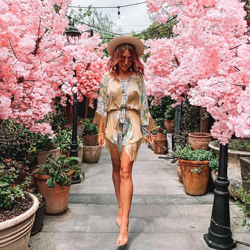 Летние шикарные Boho кисточкой сращены кимоно с цветочным принтом платье модные женские туфли с v-образным вырезом рукав "летучая мышь" Мини платья повседневные платья