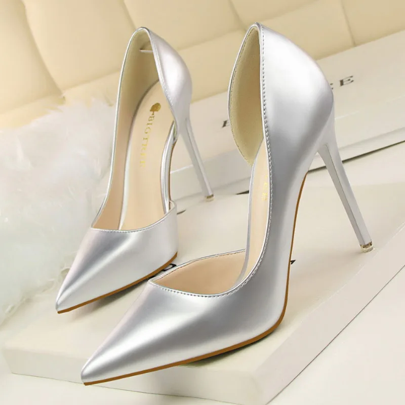 

VTOTA Women Pumps Fashion High Heels Shoes White Pink Shoes Pointed Toe Women Wedding Ladies Shoes 10.5CM Thin Heels Pumps