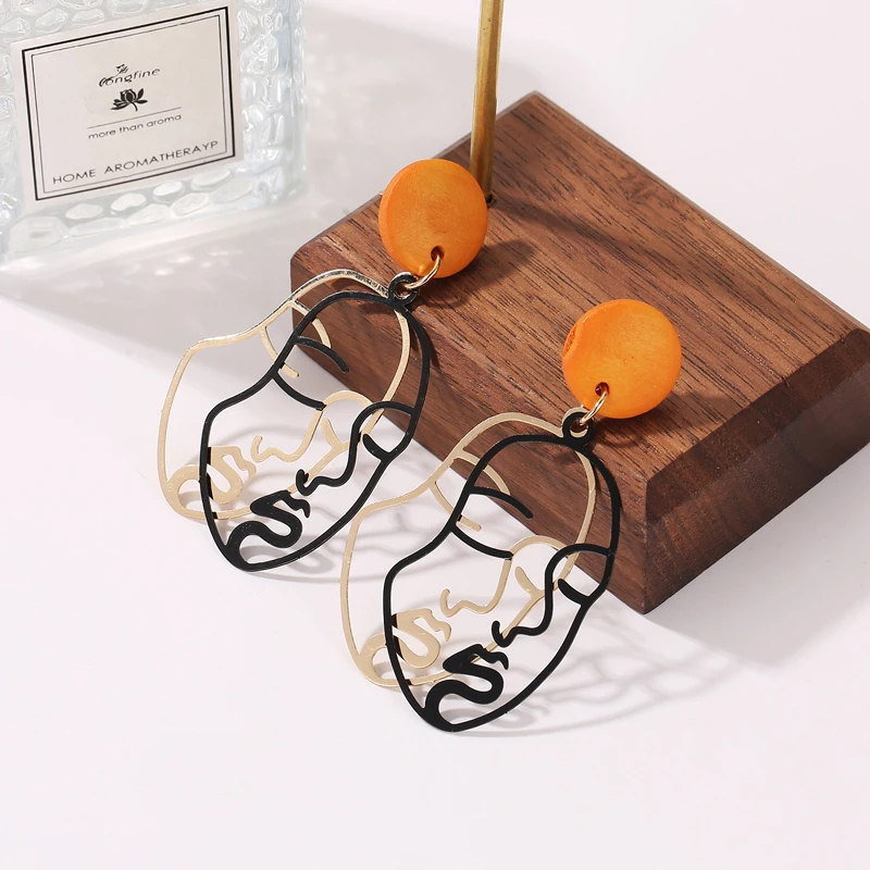 Black Hollow Abstract Human Face Orange Round Alloy Dangle Drop Earrings for Women | Украшения и аксессуары
