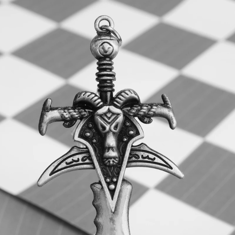 Dongsheng World of War Craft WOW демон Ван Frostmourne меч оружие светится в темноте которая ночью