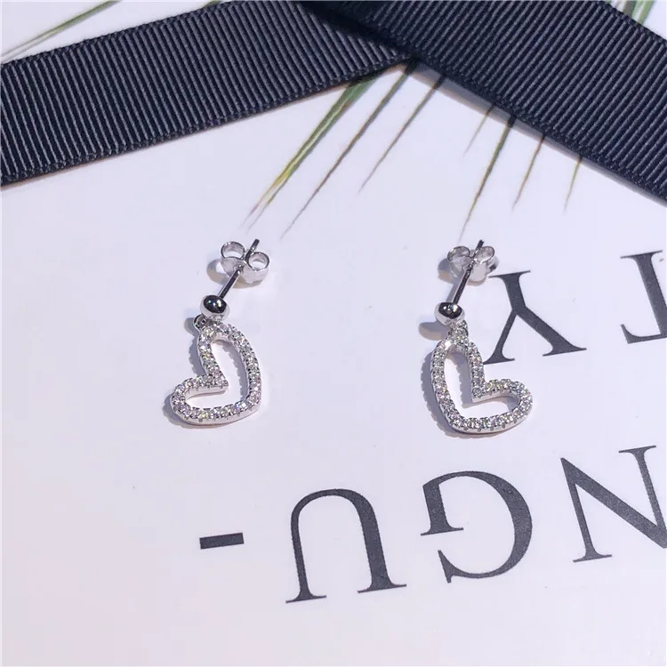

Real 925 Sterling Silver All Matching Romantic Heart Stud Earrings Simple Designer Fashion Elegant Women Earrings