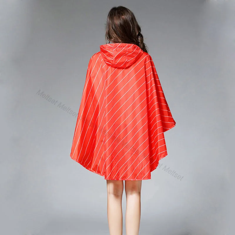 Тренч стильный водонепроницаемый Женский дождевик с капюшоном разноцветный